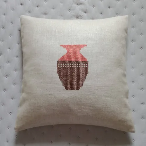 Coussin déco brodé lin "Tsoba" corail