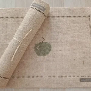 set de table brodé en jute "Pomme"